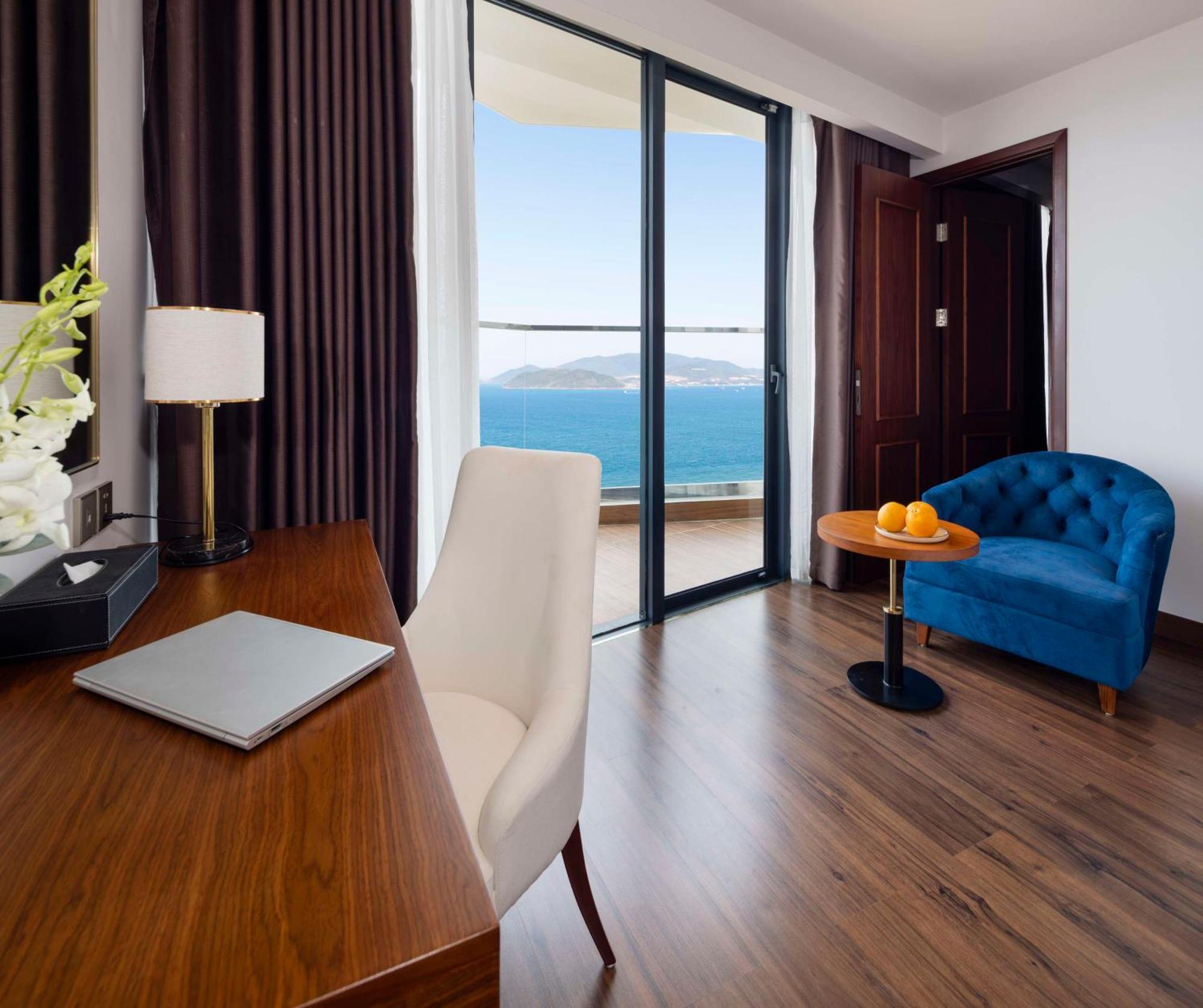 Best Western Premier Marvella Nha Trang Exterior photo