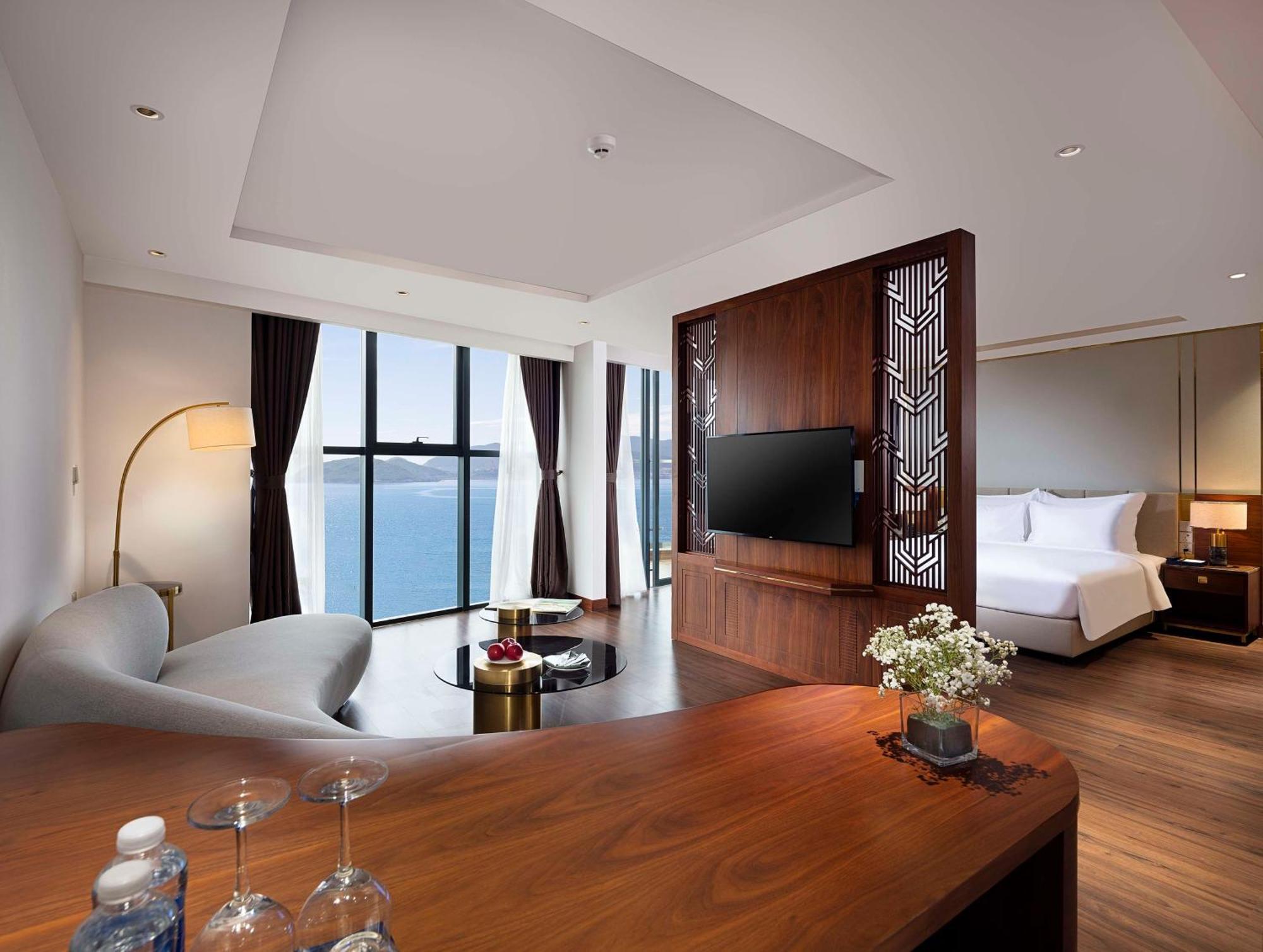 Best Western Premier Marvella Nha Trang Exterior photo