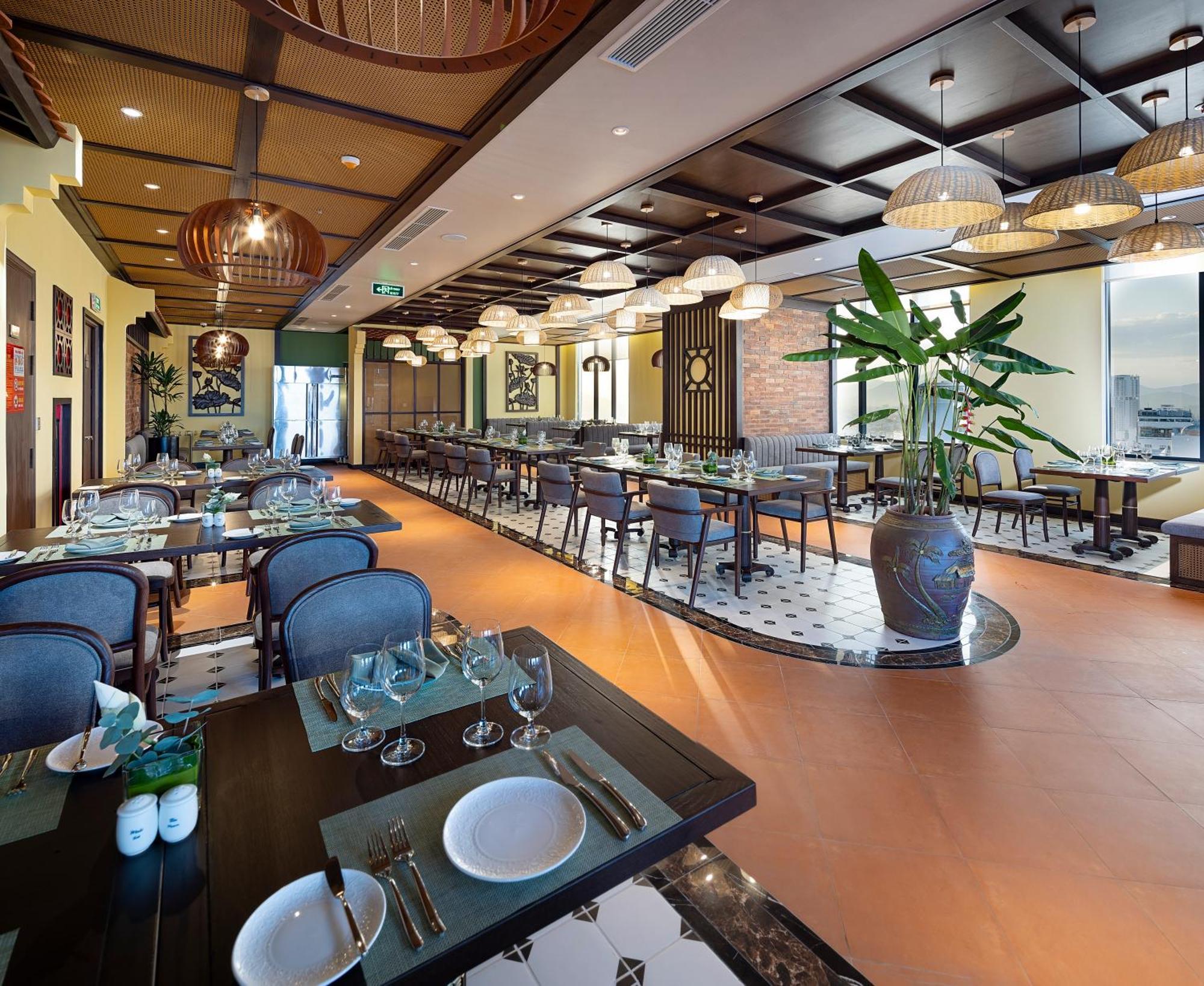 Best Western Premier Marvella Nha Trang Exterior photo