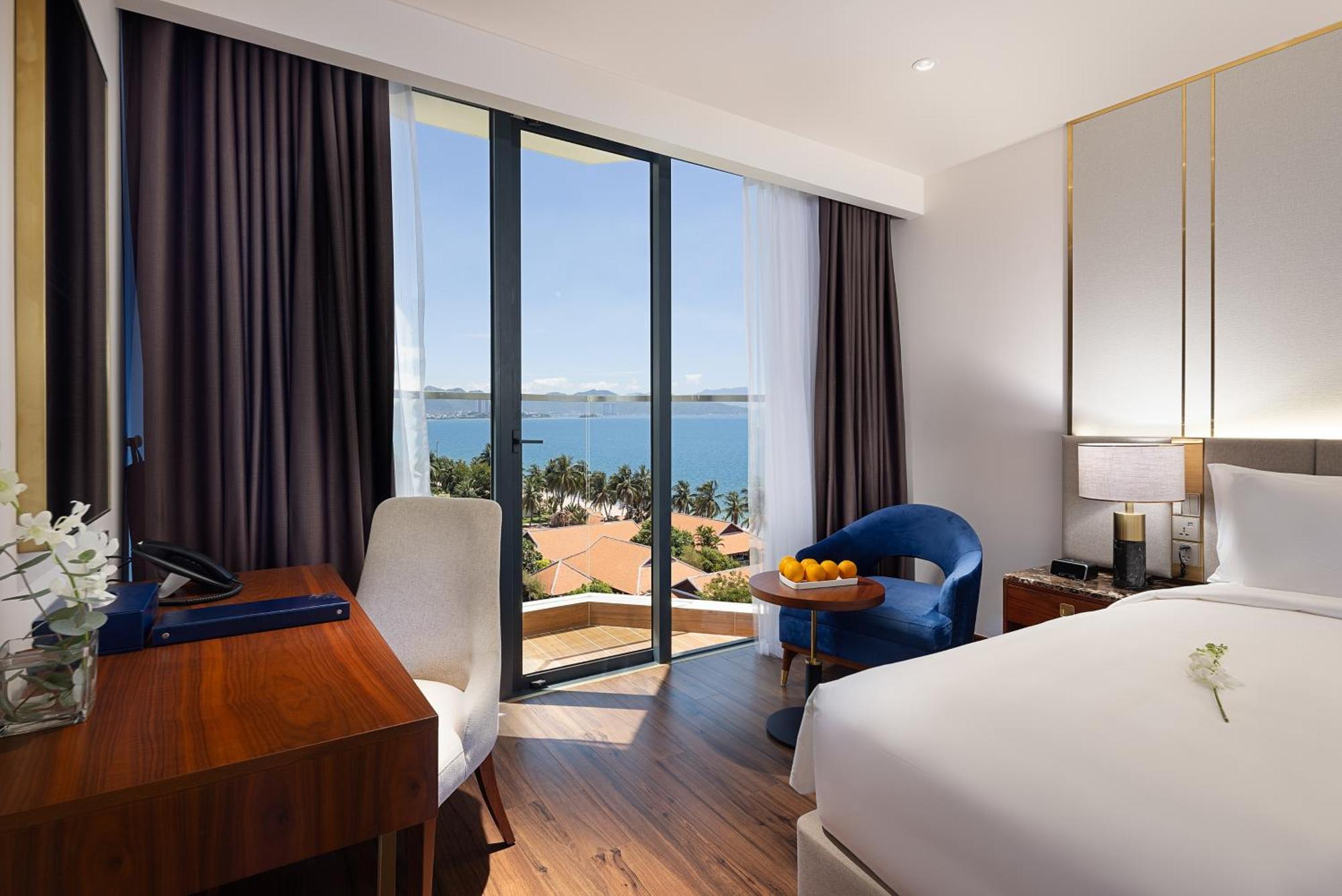 Best Western Premier Marvella Nha Trang Exterior photo